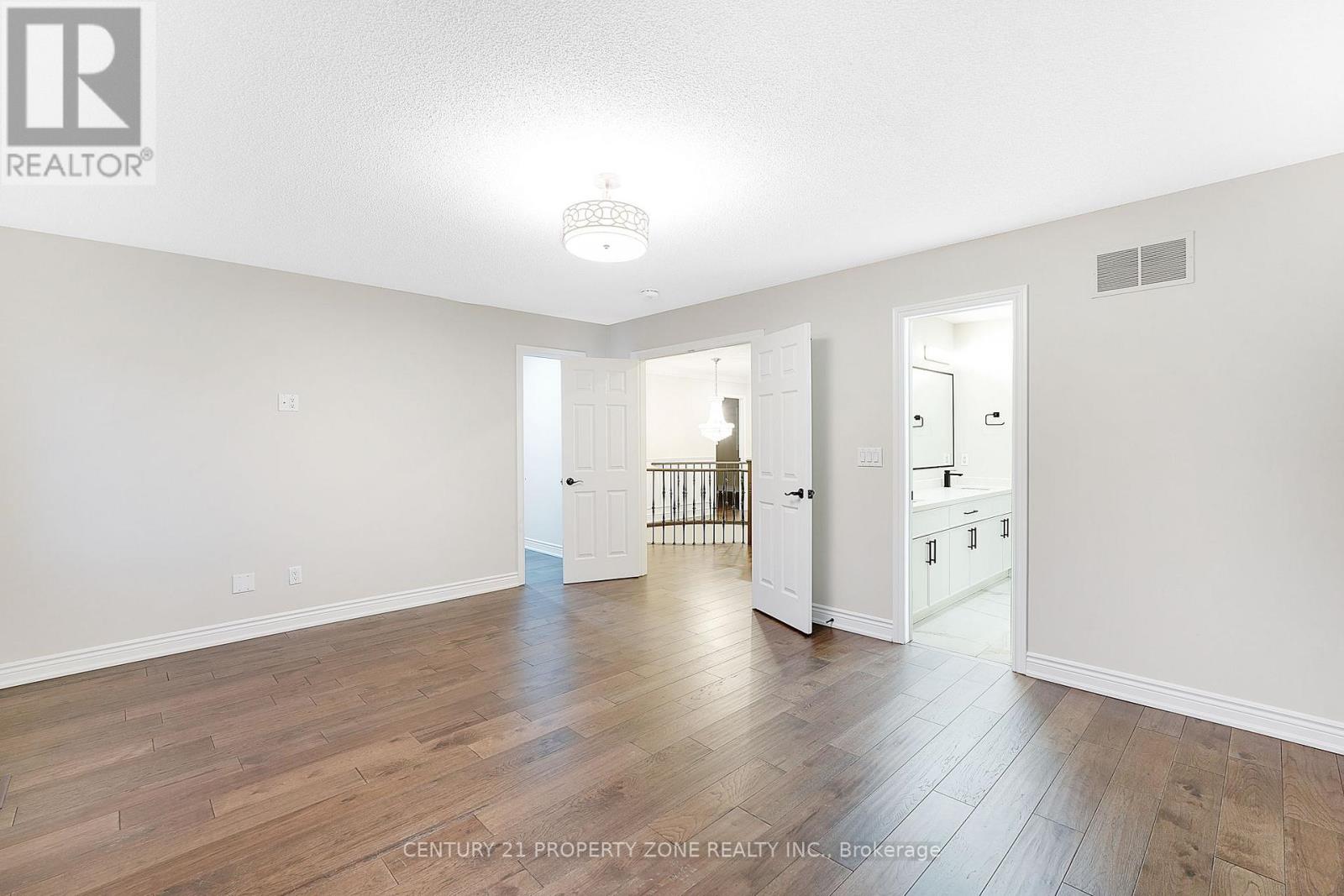 4 Garbutt Crescent, Brampton, Ontario  L6X 3G5 - Photo 19 - W12974766