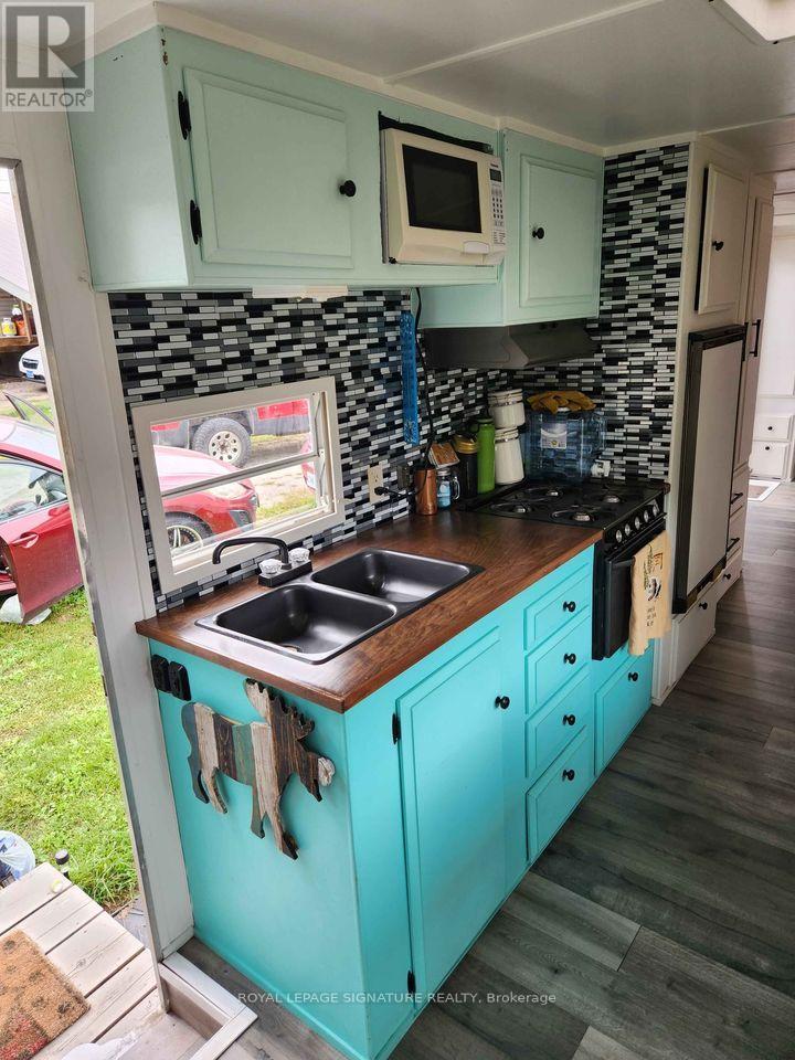 1411 Portage Road, Kawartha Lakes, Ontario  K0M 2B0 - Photo 31 - X12985228