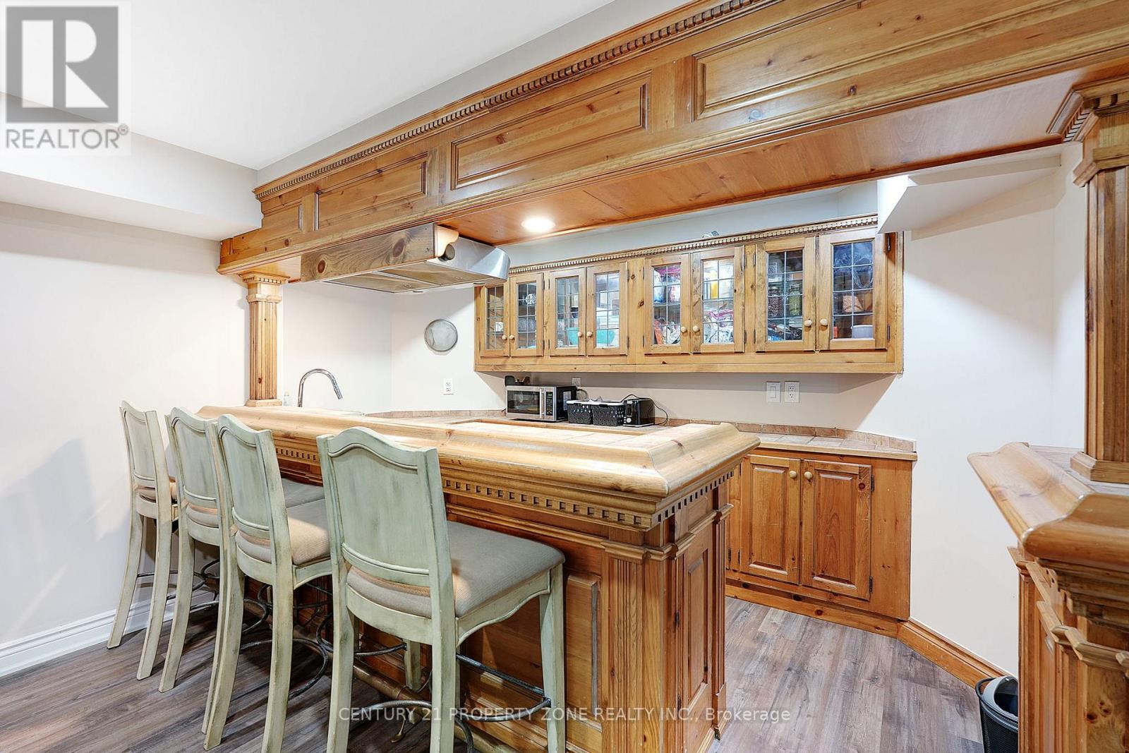 4 Garbutt Crescent, Brampton, Ontario  L6X 3G5 - Photo 32 - W12974766