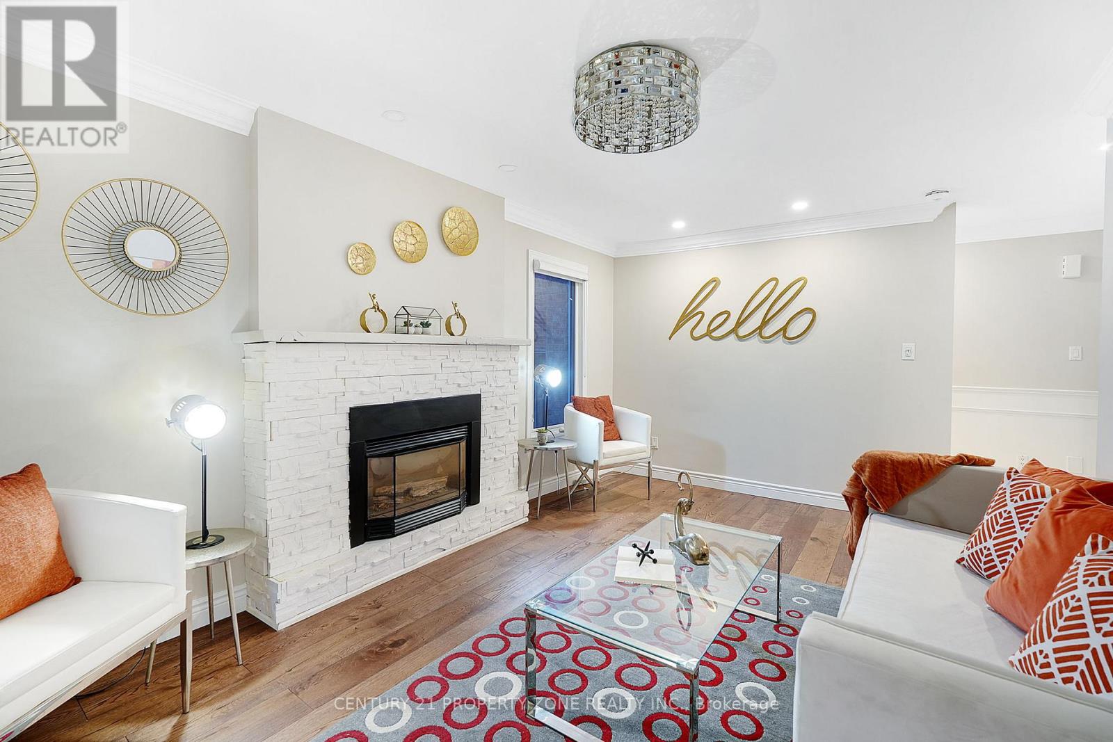 4 Garbutt Crescent, Brampton, Ontario  L6X 3G5 - Photo 9 - W12974766