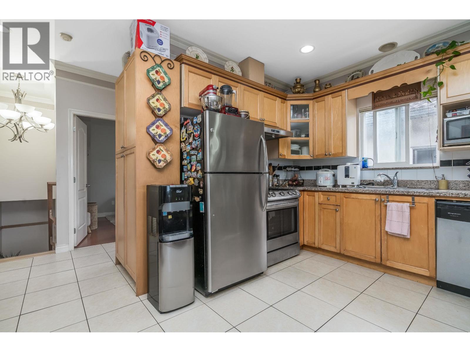 7877 Fraser Street, Vancouver, British Columbia V5X 3X2 - Photo 7 - R3110049