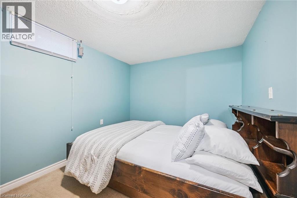 120 Lorraine Avenue, Kitchener, Ontario  N2B 2N2 - Photo 28 - 40818797