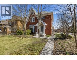 859 QUEEN'S Boulevard, Kitchener, Ontario
