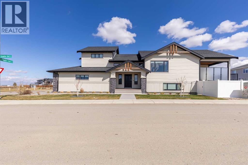 648 Sixmile Crescent S, Lethbridge, Alberta  T1K 8G4 - Photo 1 - A2299993