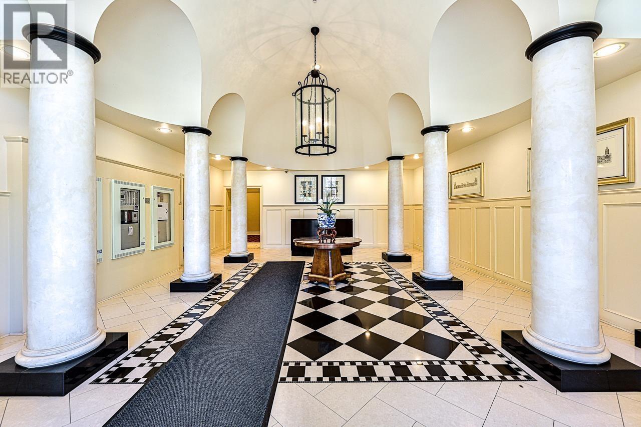 303 6833 Station Hill Drive, Burnaby, British Columbia  V3N 5E1 - Photo 2 - R3110044