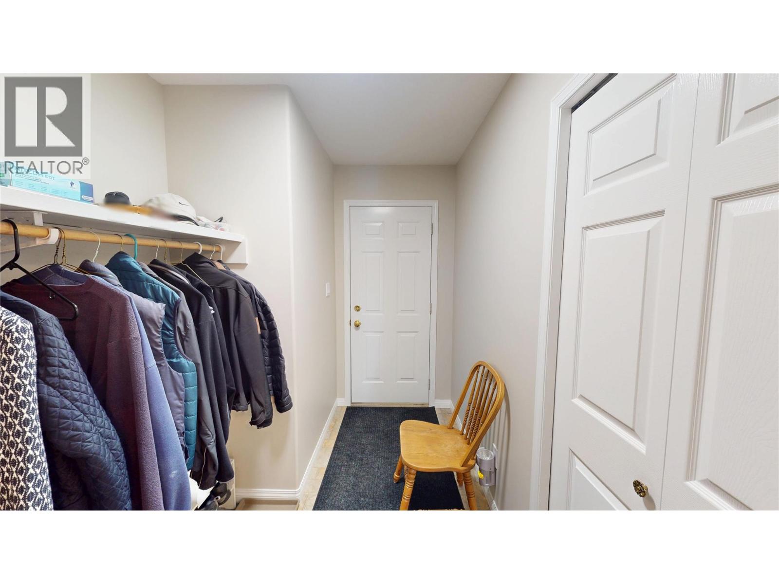 804 16th Street S, Cranbrook, British Columbia  V1C 5N9 - Photo 23 - 10382570