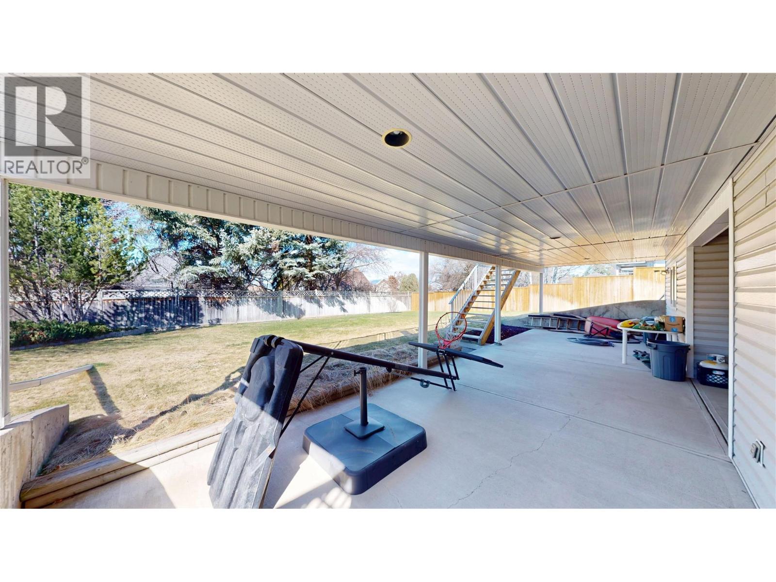 804 16th Street S, Cranbrook, British Columbia  V1C 5N9 - Photo 43 - 10382570