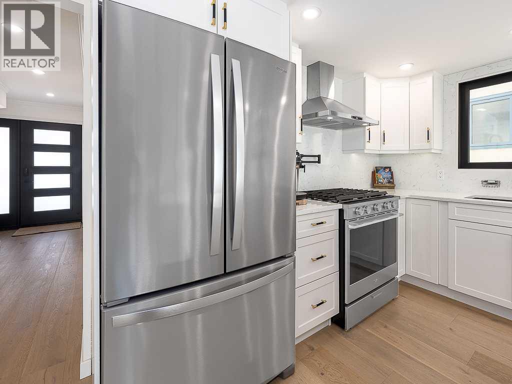 923 Drury Avenue Ne, Calgary, Alberta  T2E 0M3 - Photo 6 - A2299472