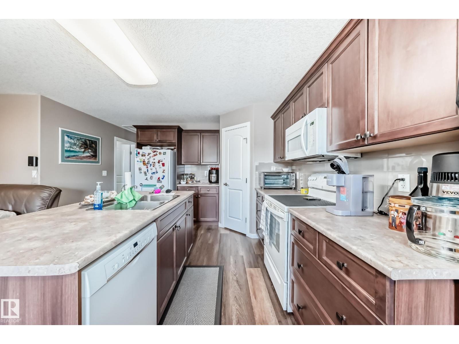 16737 60st Nw, Edmonton, Alberta  T5Y 0W5 - Photo 7 - E4481805