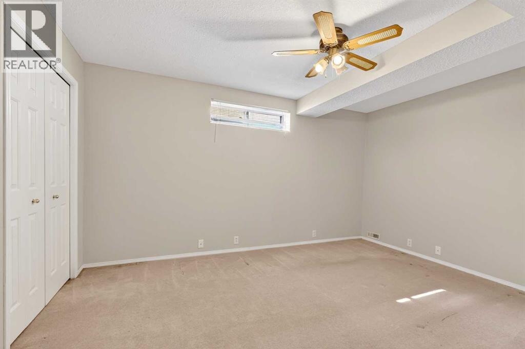 711 Diamond Court SE, Calgary, Alberta  T2J 7E2 - Photo 44 - A2300046