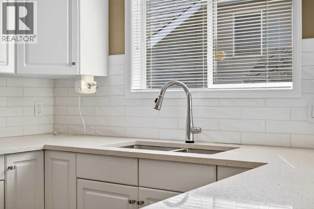 711 Diamond Court SE, Calgary, Alberta  T2J 7E2 - Photo 22 - A2300046