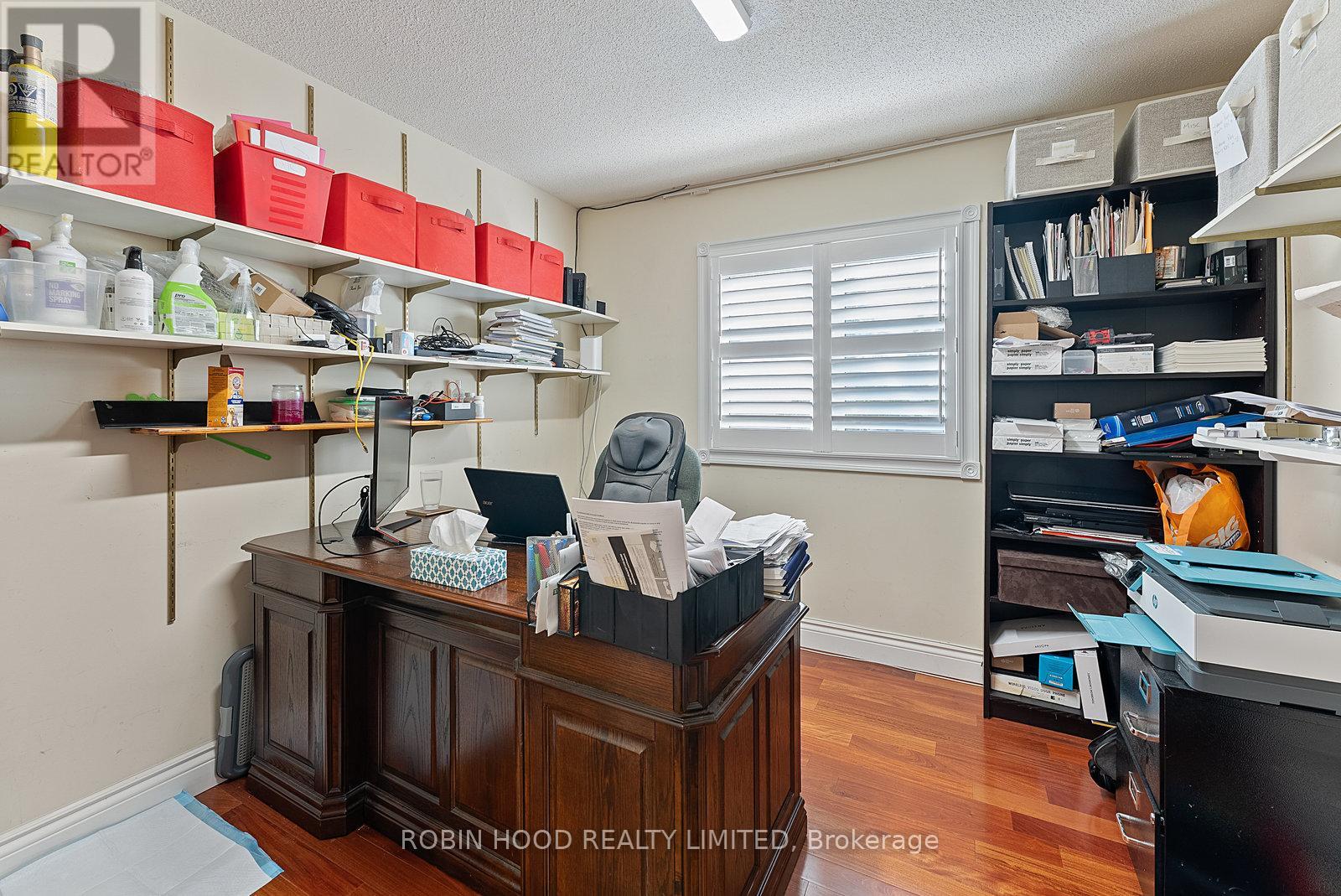 22 Strangway Court, Brampton, Ontario  L6Z 4L4 - Photo 30 - W12968502