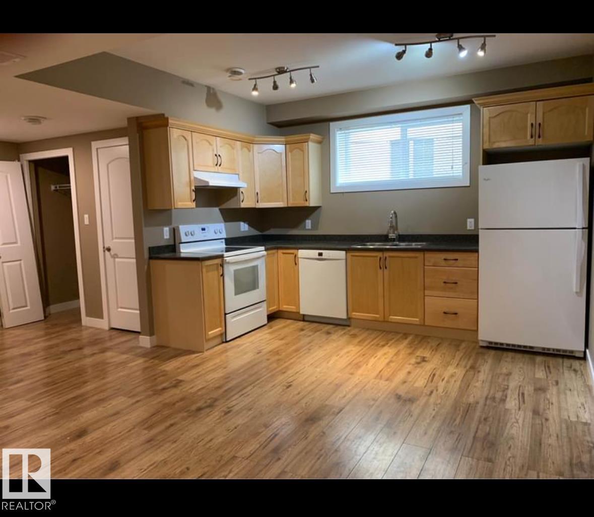 12226 88 St Nw Nw, Edmonton, Alberta  T5B 3S8 - Photo 12 - E4481807