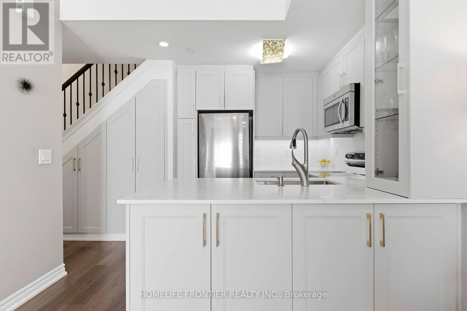 29 - 145 Long Branch Avenue, Toronto, Ontario  M8W 0A9 - Photo 15 - W12985906