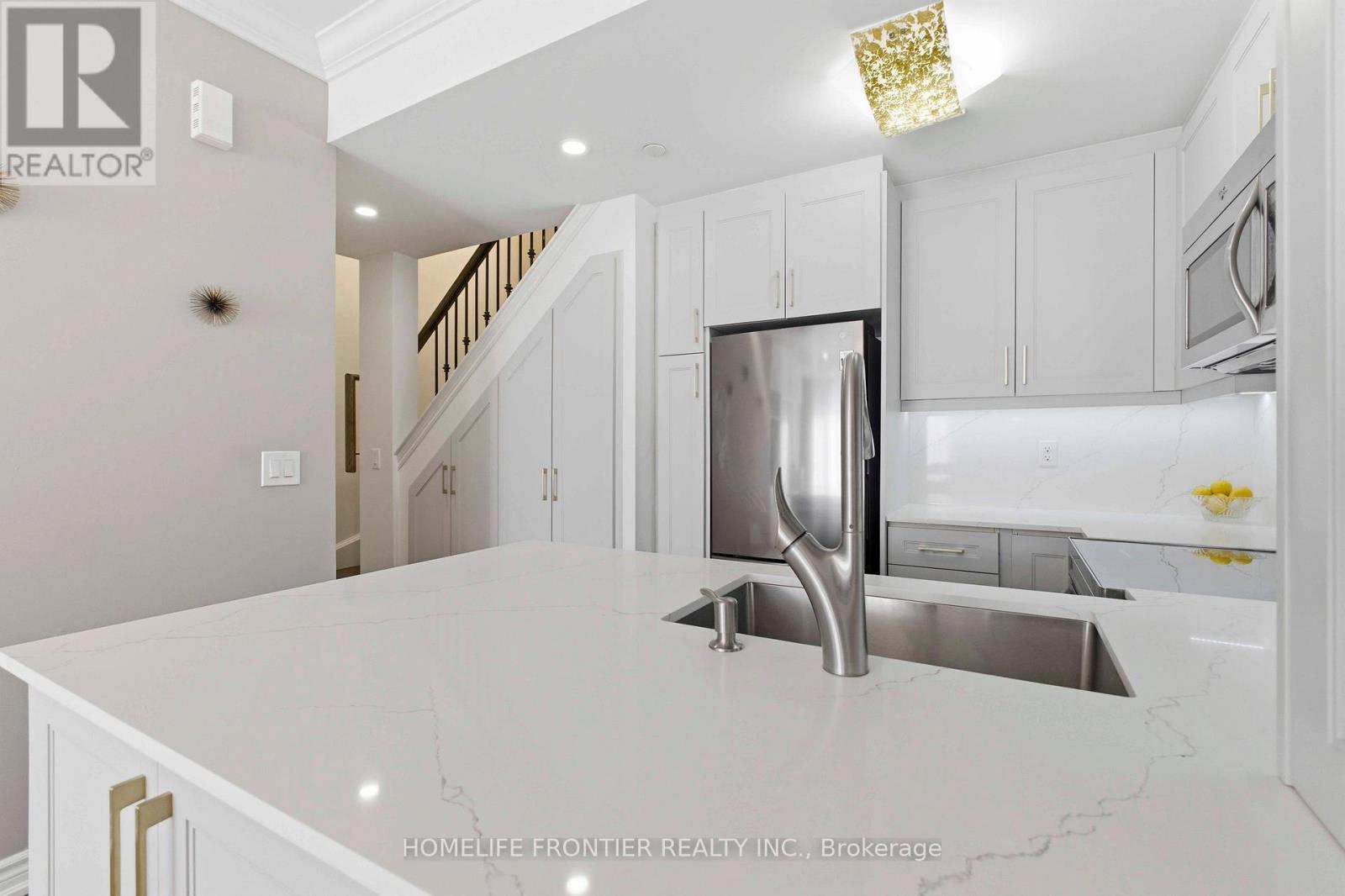 29 - 145 Long Branch Avenue, Toronto, Ontario  M8W 0A9 - Photo 18 - W12985906