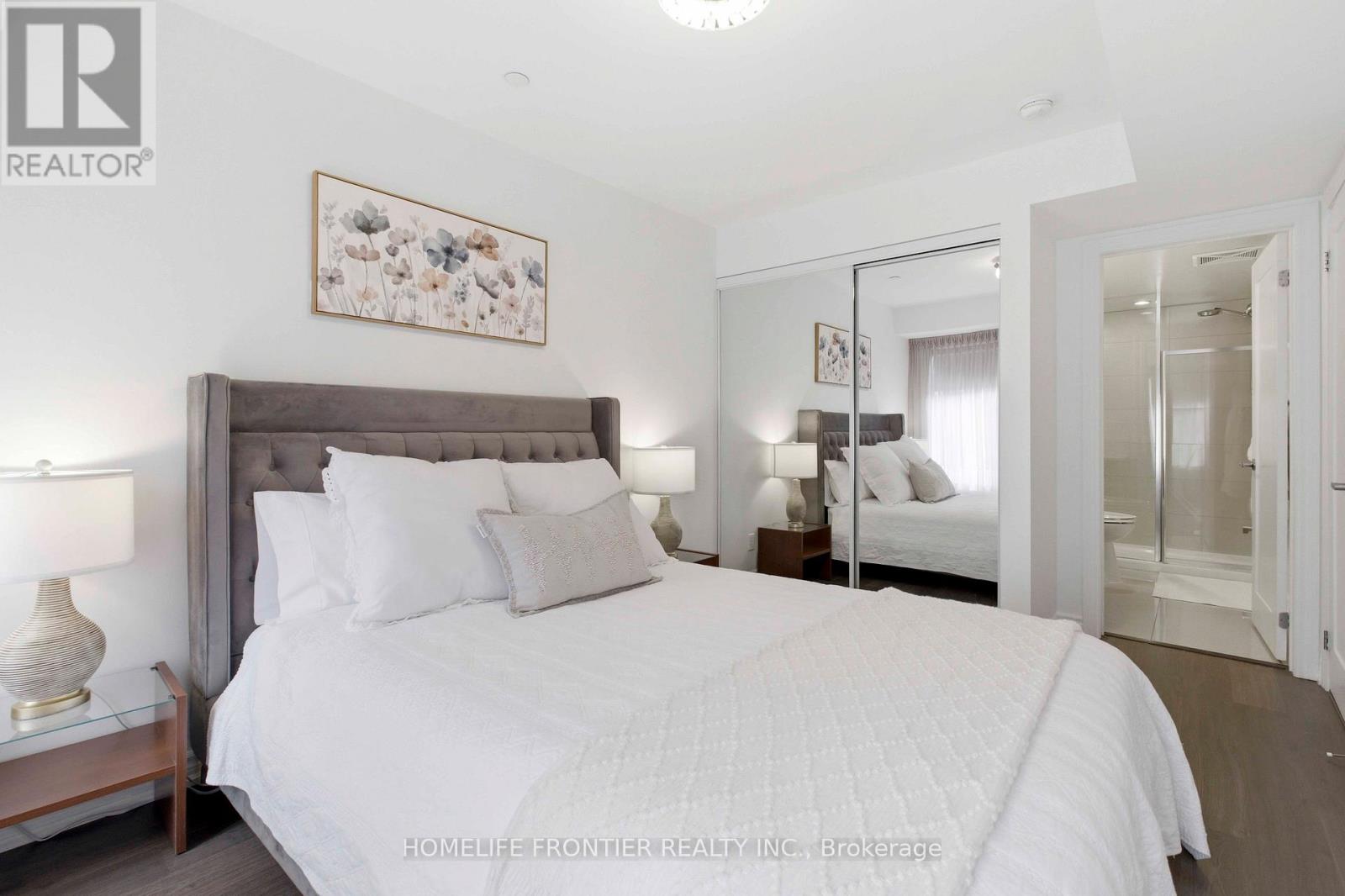 29 - 145 Long Branch Avenue, Toronto, Ontario  M8W 0A9 - Photo 24 - W12985906