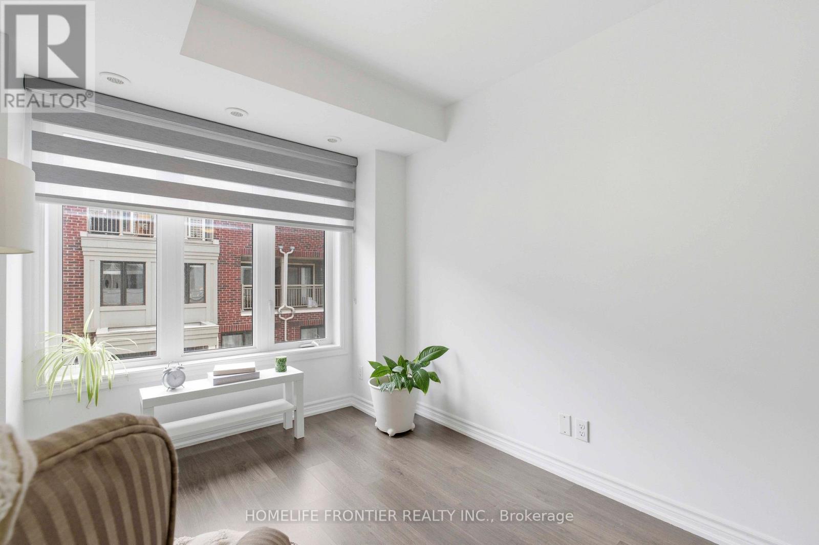 29 - 145 Long Branch Avenue, Toronto, Ontario  M8W 0A9 - Photo 28 - W12985906