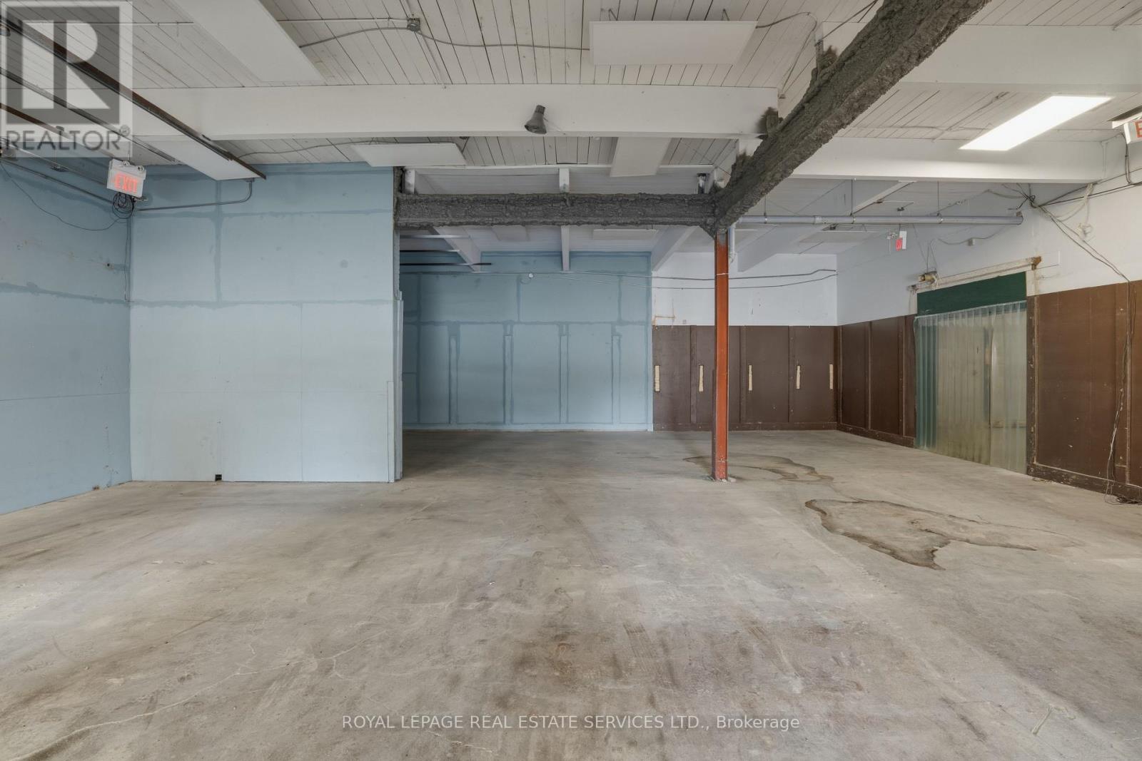 51 Millside Drive, Milton, Ontario  L9T 1S8 - Photo 18 - W12985908