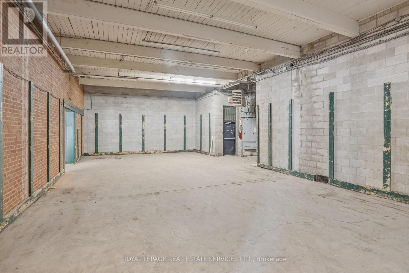 51 Millside Drive, Milton, Ontario  L9T 1S8 - Photo 21 - W12985908