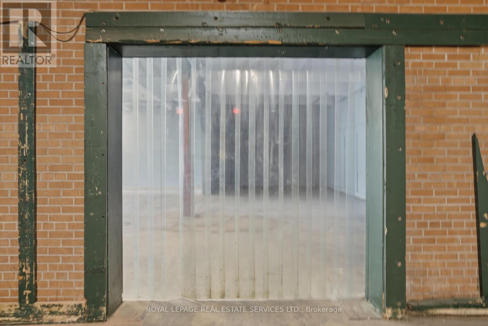 51 Millside Drive, Milton, Ontario  L9T 1S8 - Photo 23 - W12985908