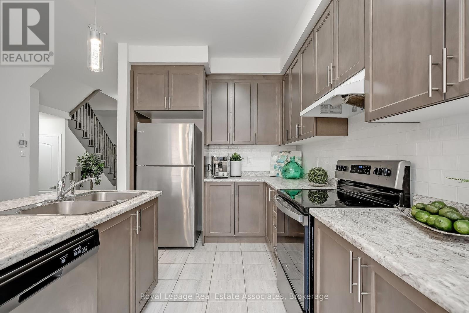 124 Mutrie Boulevard, Guelph/eramosa, Ontario  N0B 2K0 - Photo 15 - X12985904