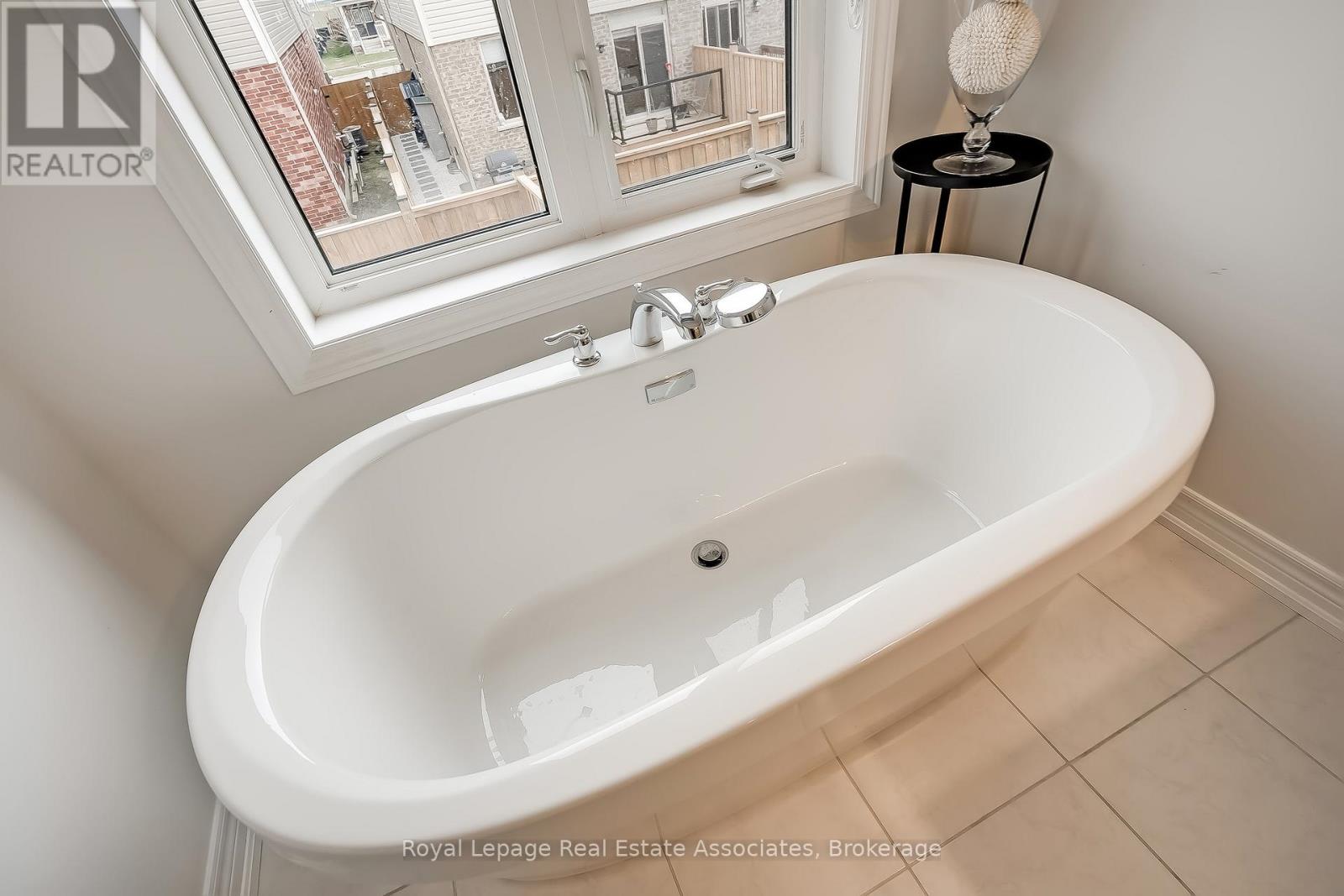 124 Mutrie Boulevard, Guelph/eramosa, Ontario  N0B 2K0 - Photo 28 - X12985904