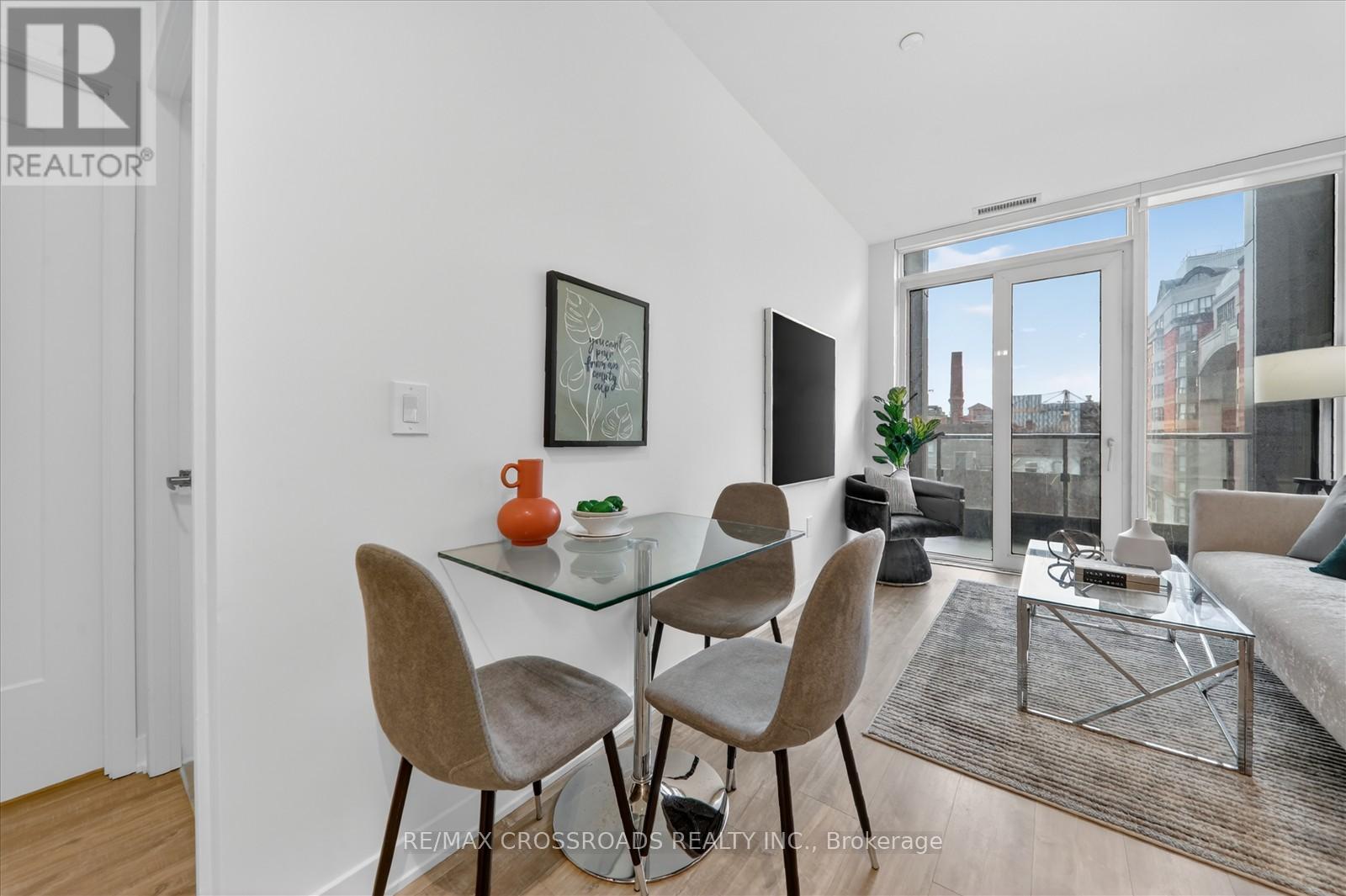 406 - 70 Princess Street, Toronto, Ontario  M5A 0X6 - Photo 8 - C12984538