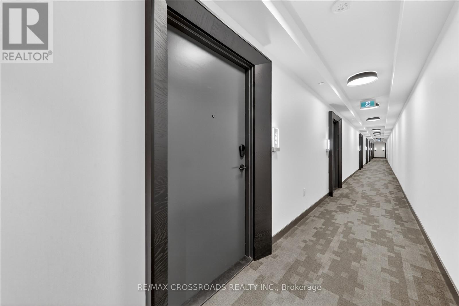 406 - 70 Princess Street, Toronto, Ontario  M5A 0X6 - Photo 3 - C12984538