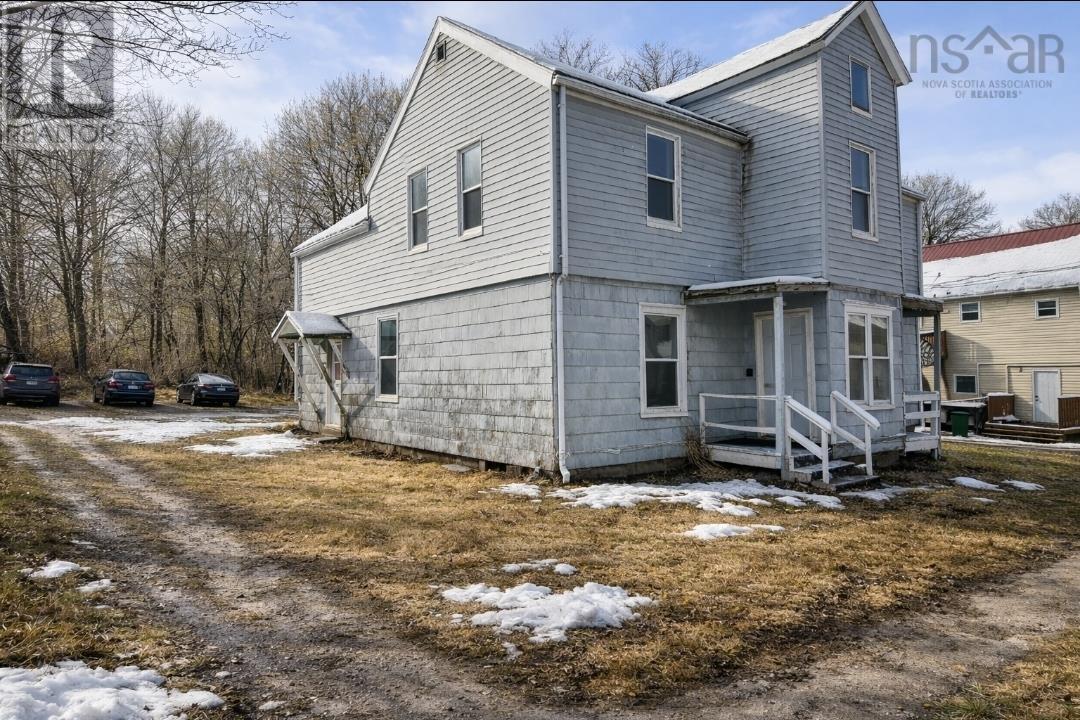 211 Forbes Street, New Glasgow, Nova Scotia  B2H 4P2 - Photo 1 - 202601445