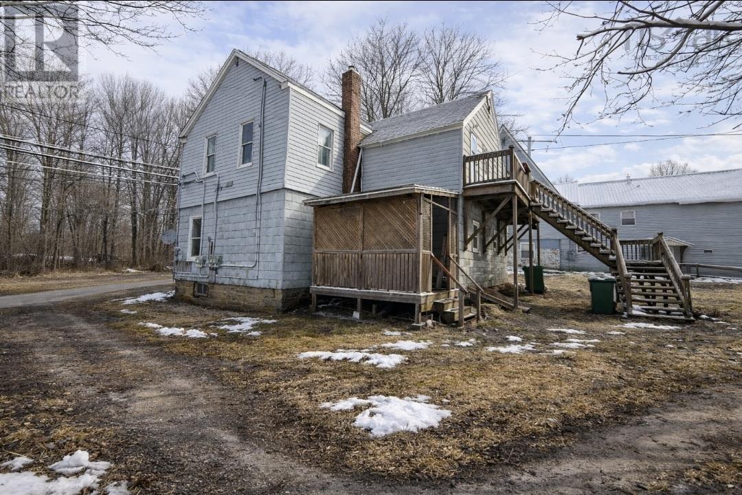 211 Forbes Street, New Glasgow, Nova Scotia  B2H 4P2 - Photo 2 - 202601445