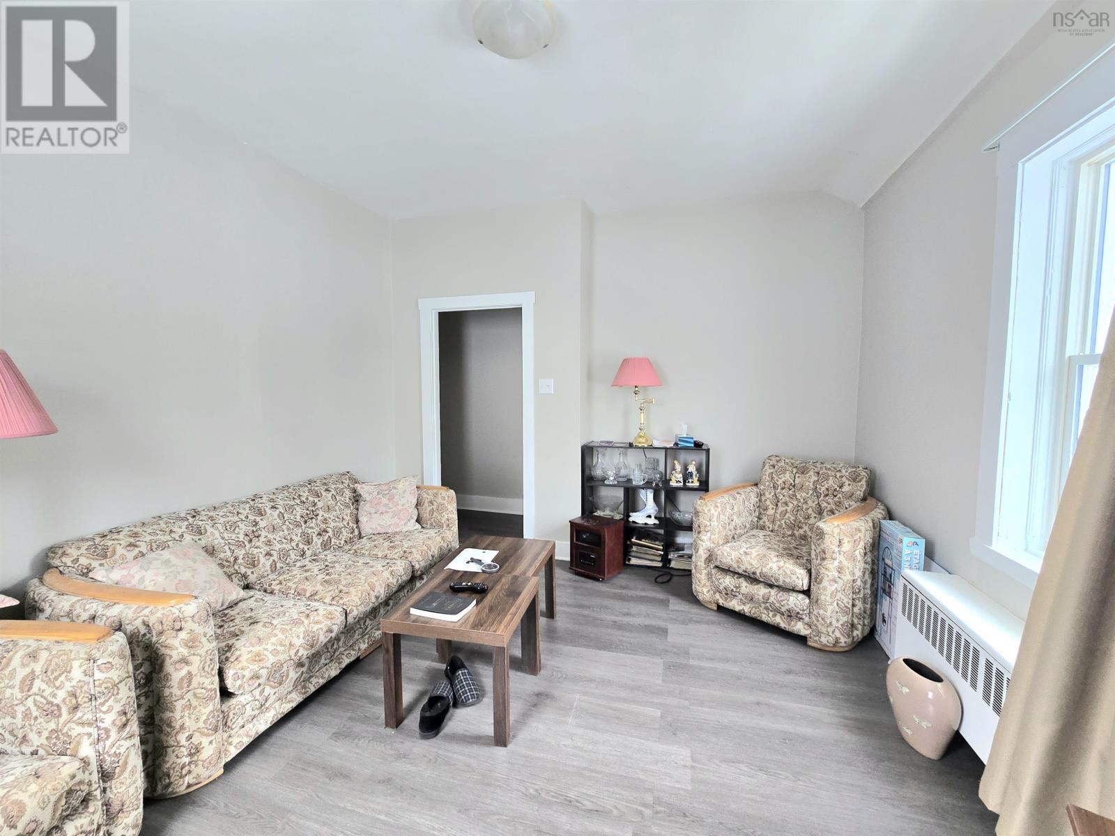 211 Forbes Street, New Glasgow, Nova Scotia  B2H 4P2 - Photo 5 - 202601445