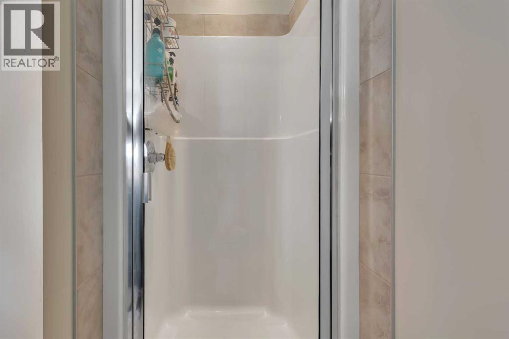 190 Covecreek Place Ne, Calgary, Alberta  T3K 0L3 - Photo 15 - A2300079