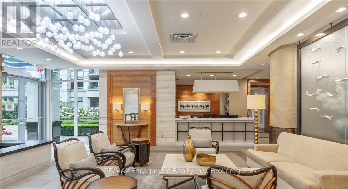 827 - 3500 Lakeshore Road W, Oakville, Ontario  L6L 0B4 - Photo 16 - W12985964