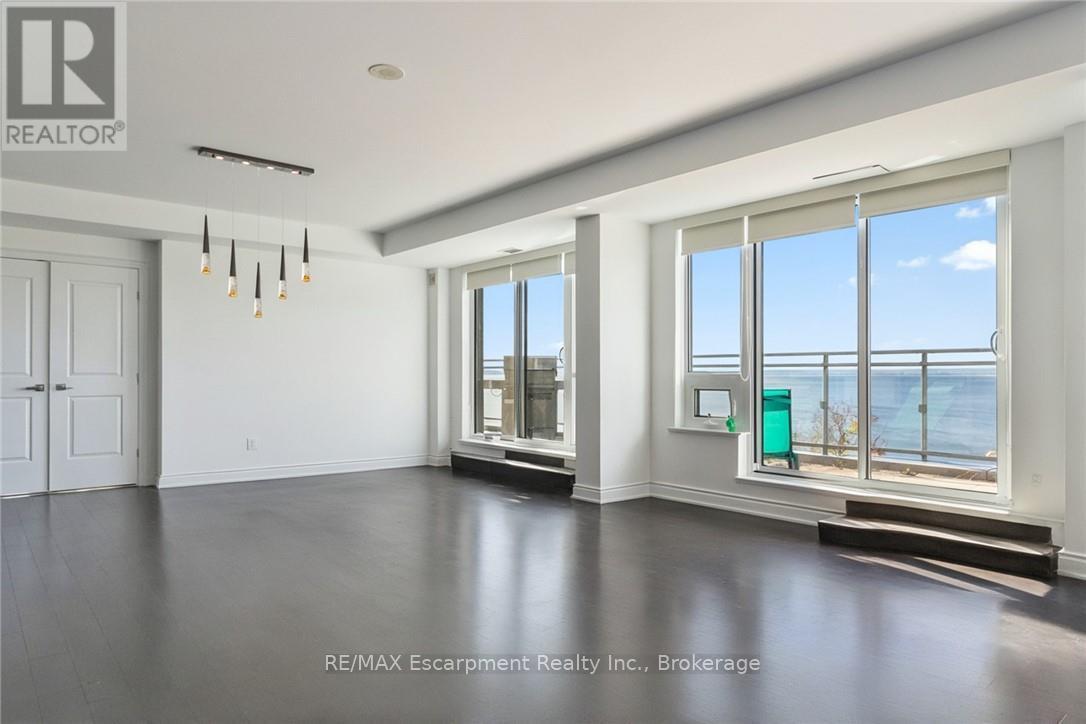 827 - 3500 Lakeshore Road W, Oakville, Ontario  L6L 0B4 - Photo 6 - W12985964