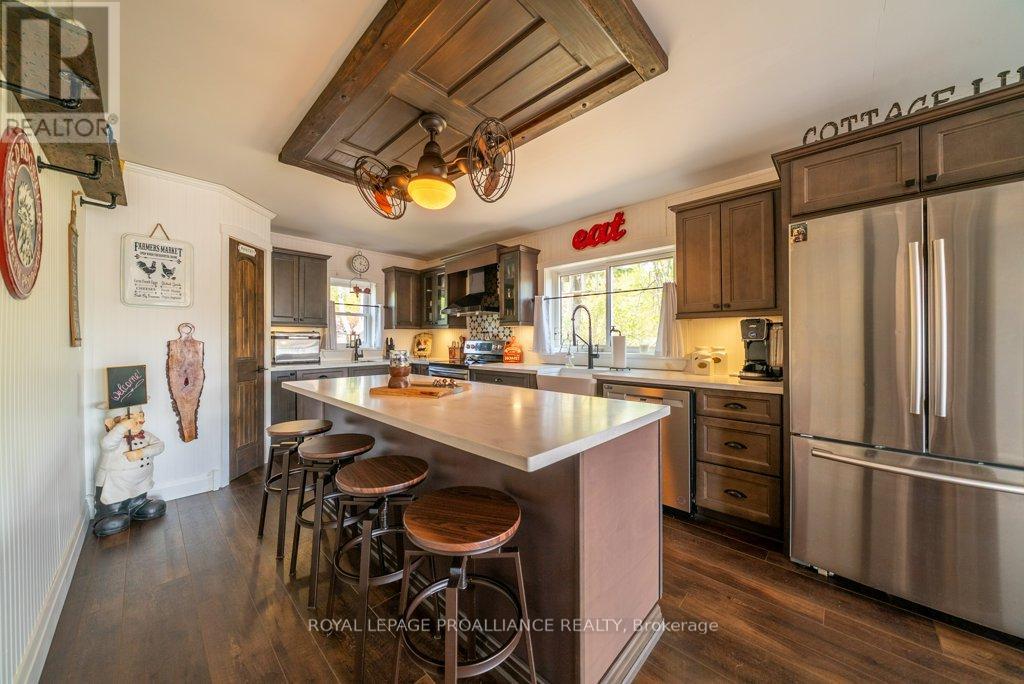 1130 Hummingbird Lane, Central Frontenac, Ontario  K0H 0B6 - Photo 17 - X12985174