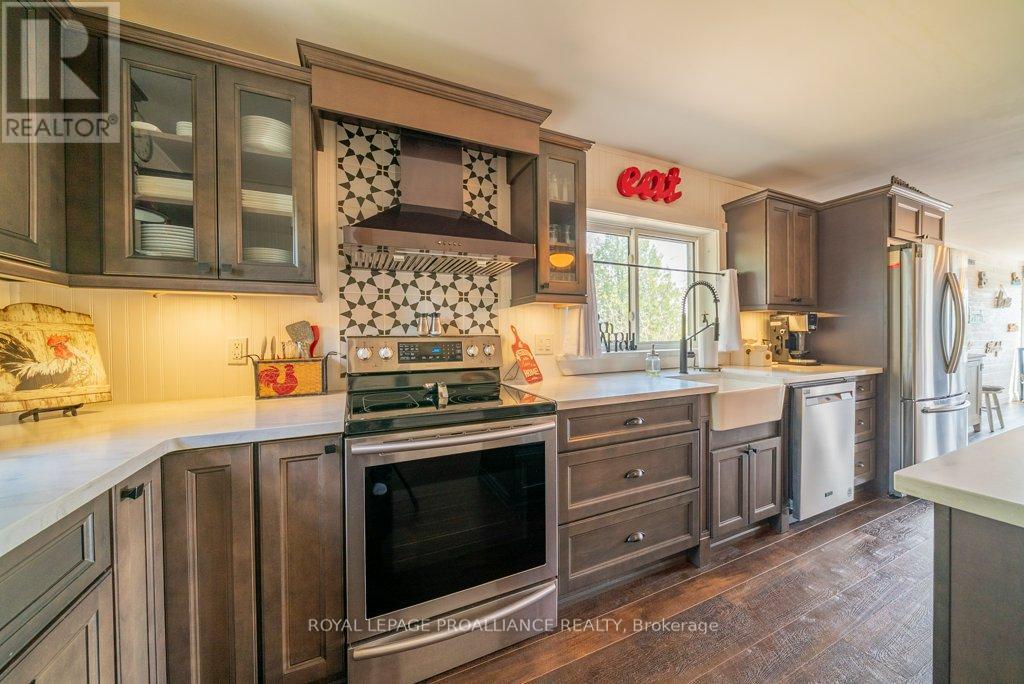 1130 Hummingbird Lane, Central Frontenac, Ontario  K0H 0B6 - Photo 14 - X12985174