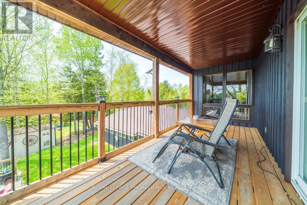 1130 Hummingbird Lane, Central Frontenac, Ontario  K0H 0B6 - Photo 34 - X12985174