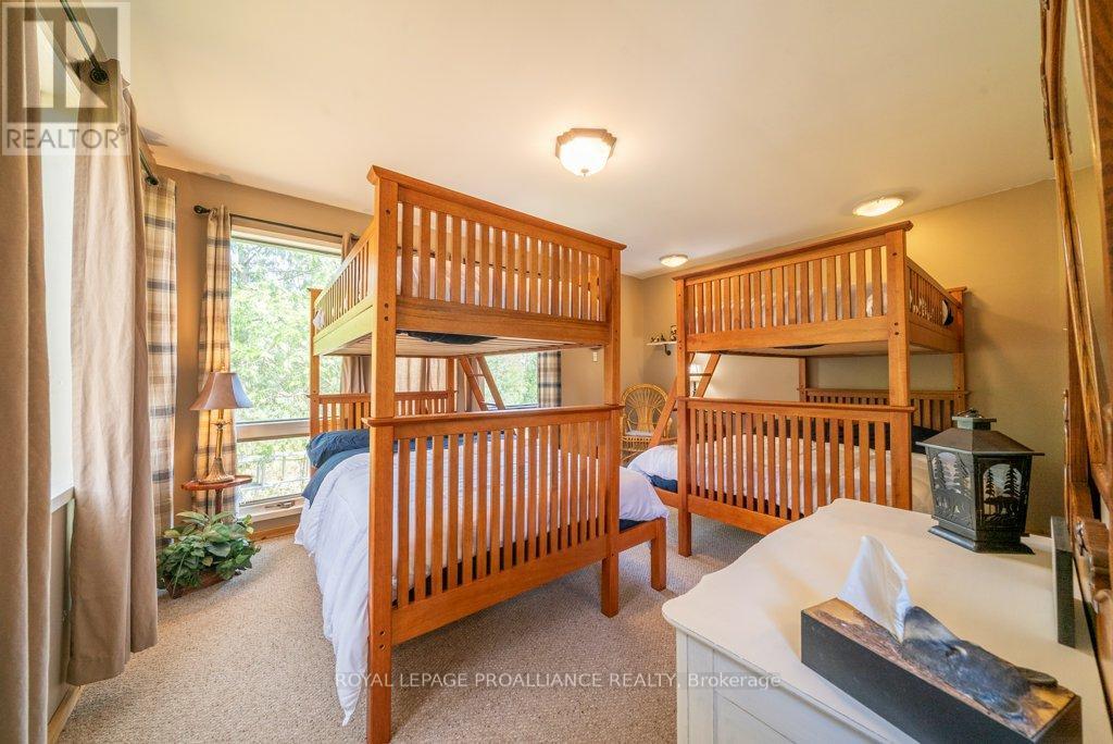 1130 Hummingbird Lane, Central Frontenac, Ontario  K0H 0B6 - Photo 36 - X12985174