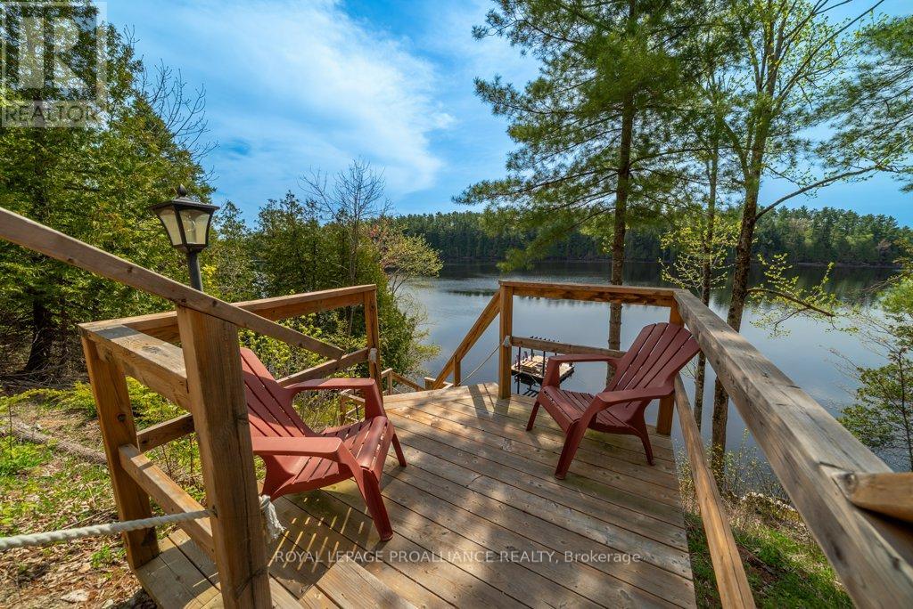 1130 Hummingbird Lane, Central Frontenac, Ontario  K0H 0B6 - Photo 45 - X12985174