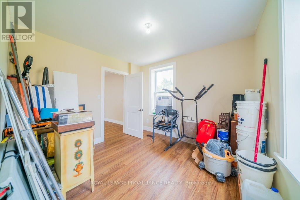 5948 Ardoch Road, North Frontenac, Ontario  K0H 1C0 - Photo 12 - X12985244