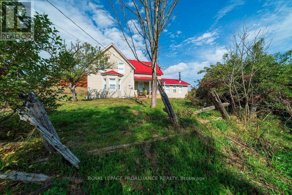 5948 Ardoch Road, North Frontenac, Ontario  K0H 1C0 - Photo 30 - X12985244