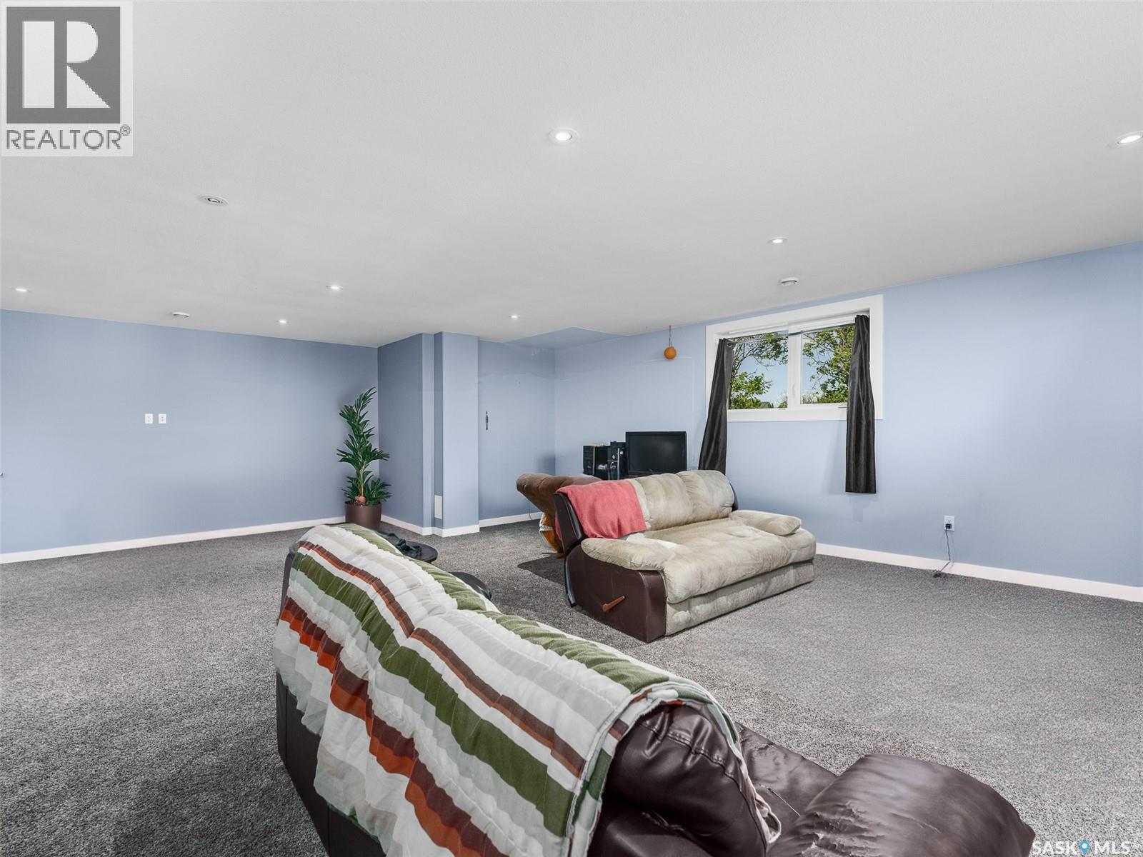 1 Brownlee Street, Tuxford, Saskatchewan  S0H 4C0 - Photo 36 - SK032018