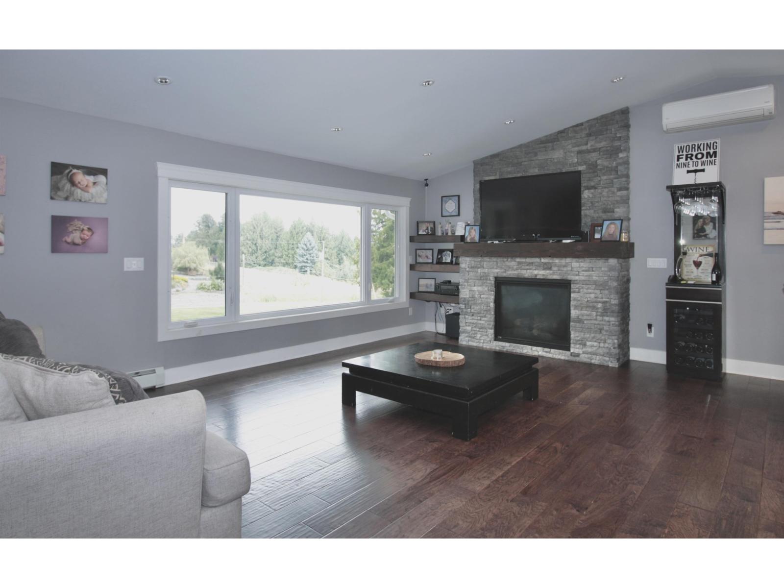 29340 Galahad Crescent, Abbotsford, British Columbia  V4X 2E4 - Photo 5 - R3109738