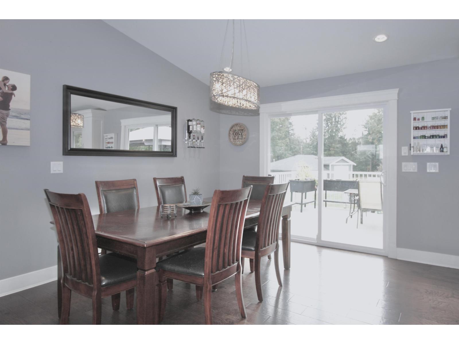 29340 Galahad Crescent, Abbotsford, British Columbia  V4X 2E4 - Photo 8 - R3109738