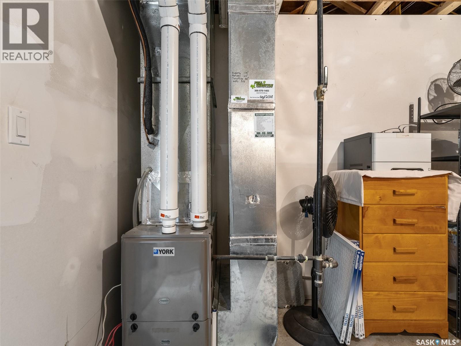 1 Brownlee Street, Tuxford, Saskatchewan  S0H 4C0 - Photo 42 - SK032018