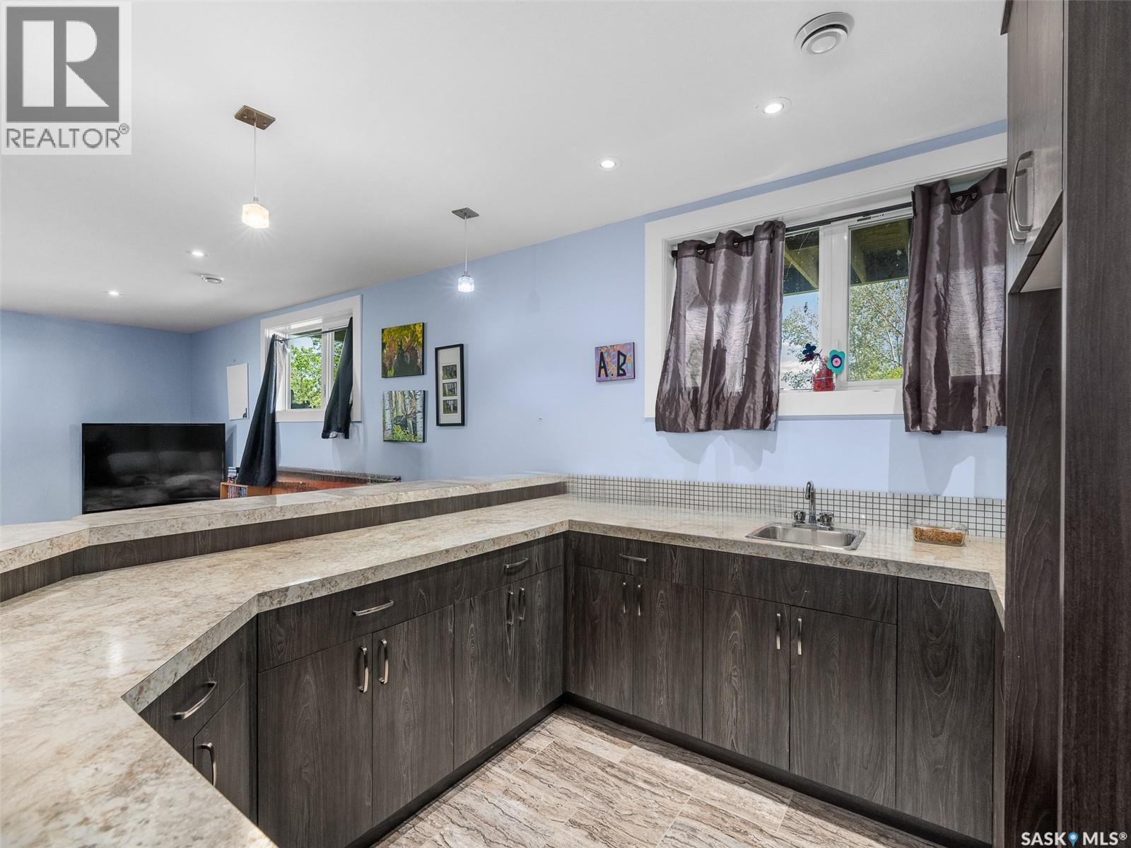 1 Brownlee Street, Tuxford, Saskatchewan  S0H 4C0 - Photo 40 - SK032018