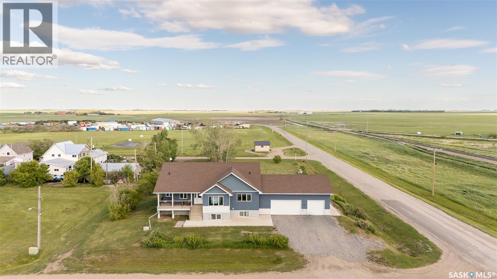 1 Brownlee Street, Tuxford, Saskatchewan  S0H 4C0 - Photo 58 - SK032018