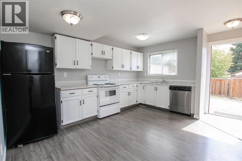 36 Mcblane Close, Red Deer, Alberta  T4R 1W6 - Photo 7 - A2292941