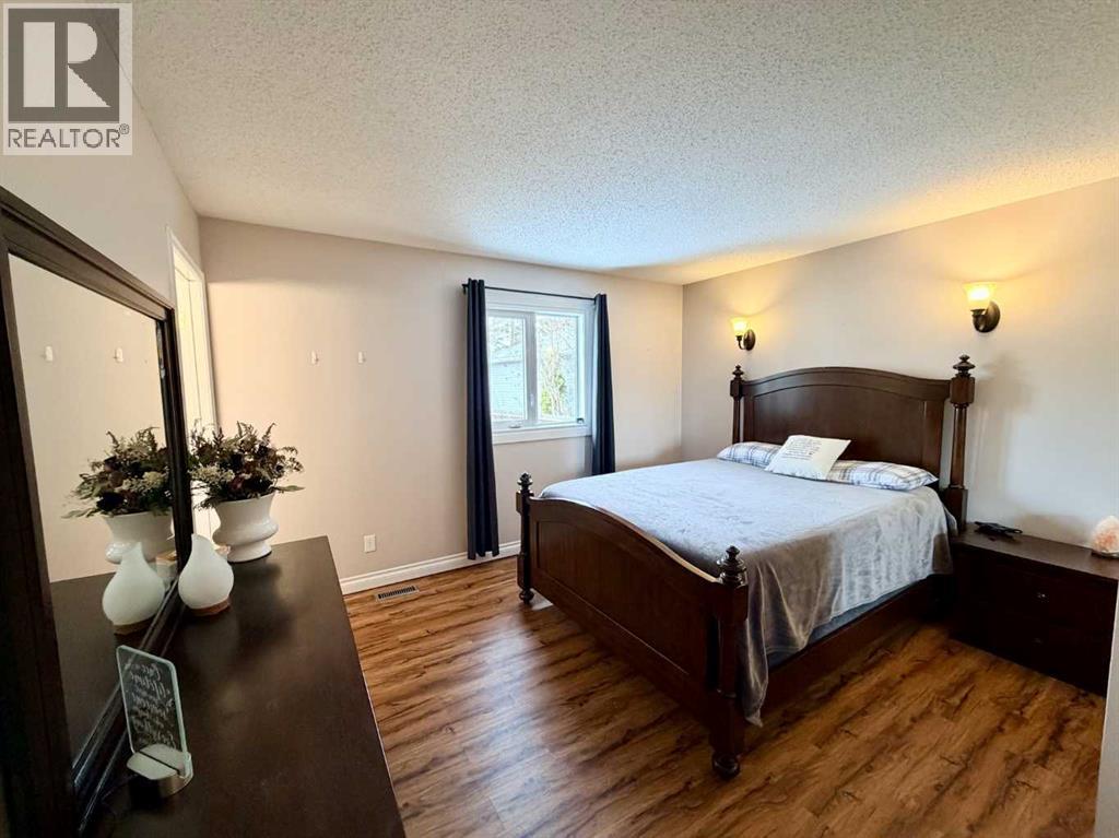 202 2 Avenue Ne, Linden, Alberta  T0M 1J0 - Photo 14 - A2297643