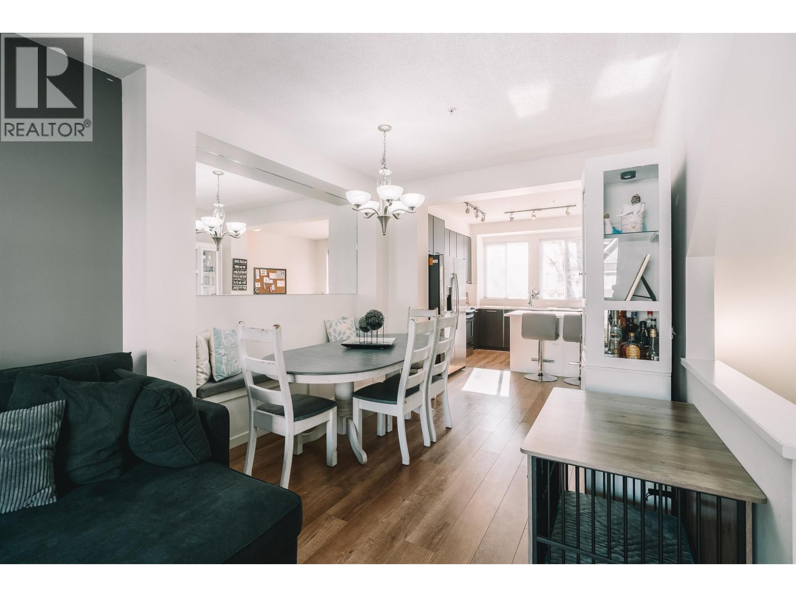 136 2418 AVON PLACE, Port Coquitlam, British Columbia